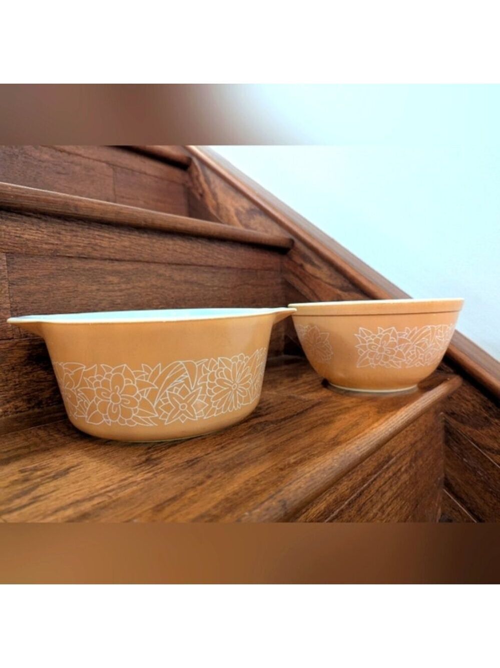 Vintage Pyrex - Woodland Brown Mixing Bowl 402 & Pyrex 474-B Casserole Dish